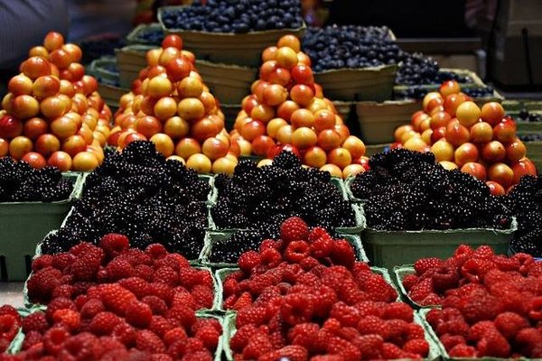 Votre guide incontournable pour explorer le marché à Angers et découvrir ses produits locaux