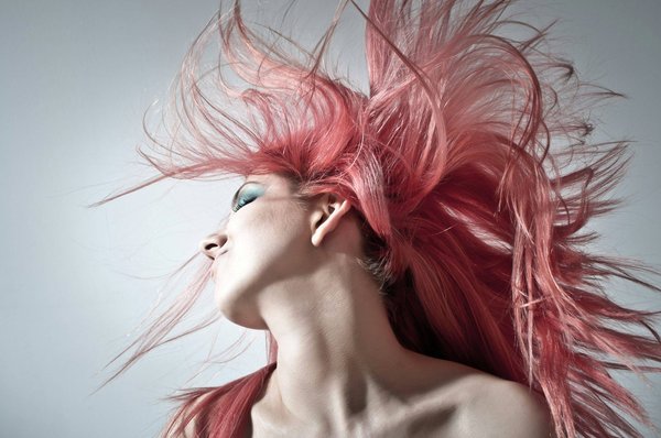 Comment établir une routine capillaire idéale pour les cheveux secs ?