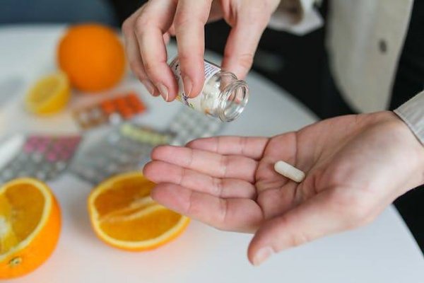 Guide d'achat: trouvez votre complément alimentaire en ligne