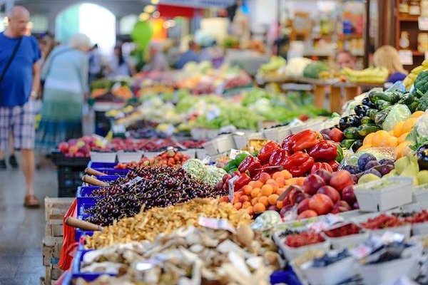 Comment profiter des bons plans alimentaires pour économiser de l'argent?